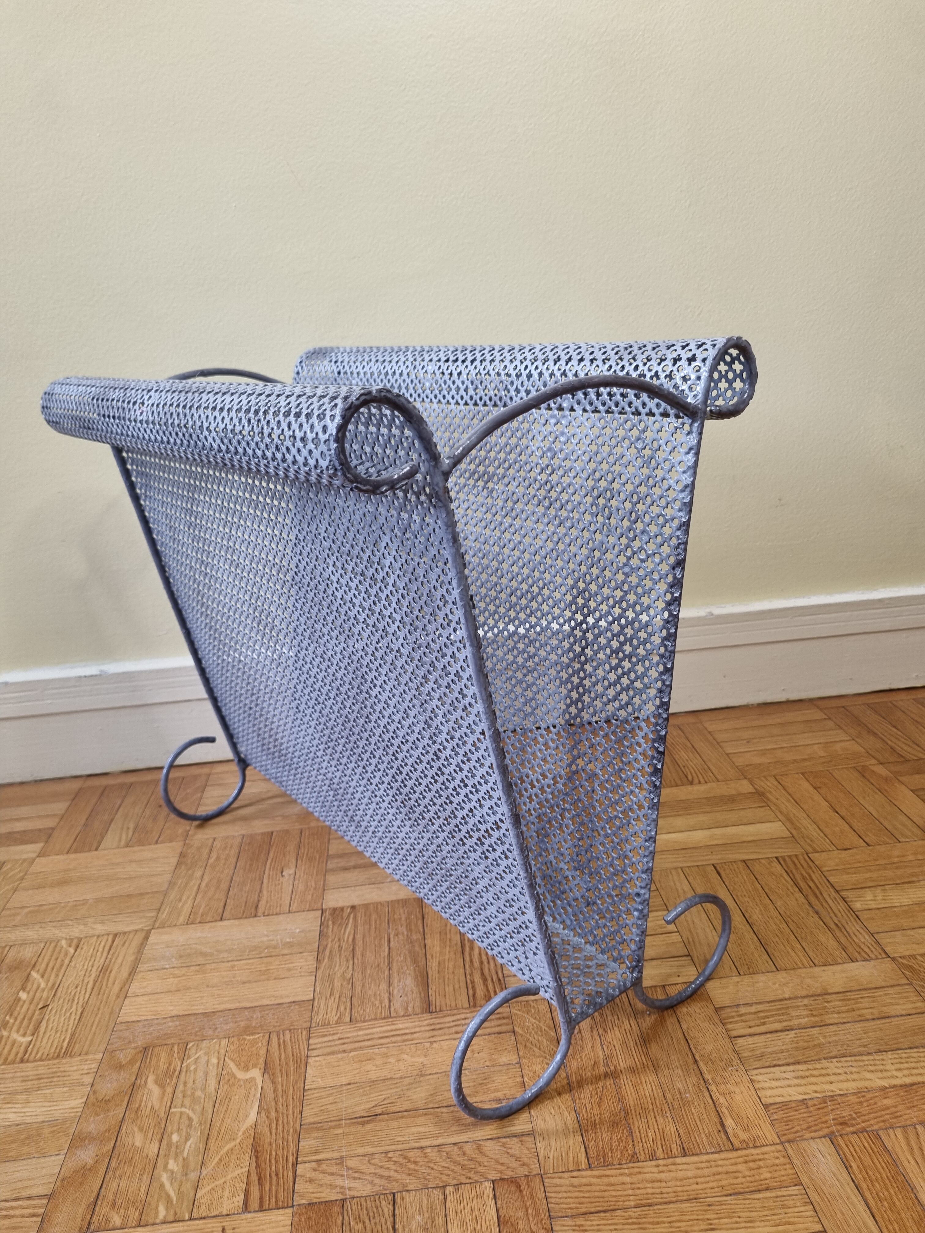 Vintage magazine holder in perforated metal, 39 cm