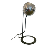 Eyeball lamp on base