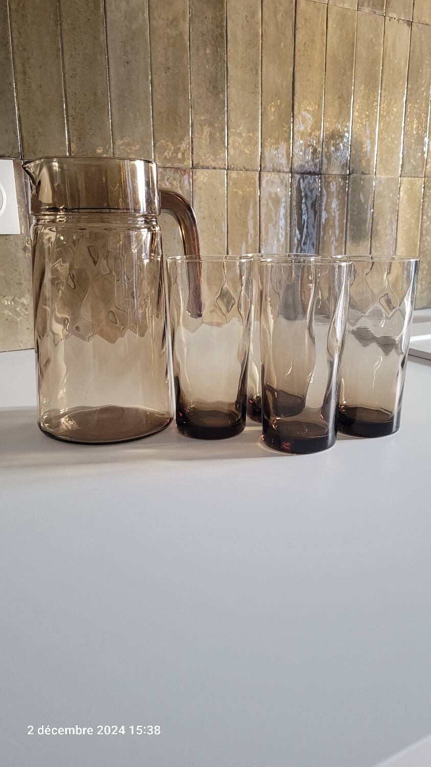 Service à orangeade en verre fumé
