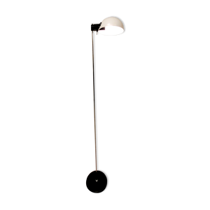 lampadaire blanc