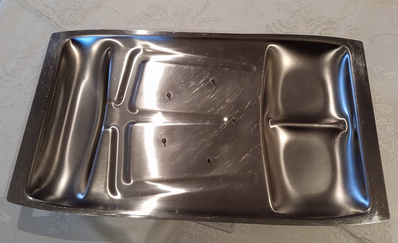 Stainless steel lamb dish