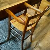 Children's high chair in walnut straw