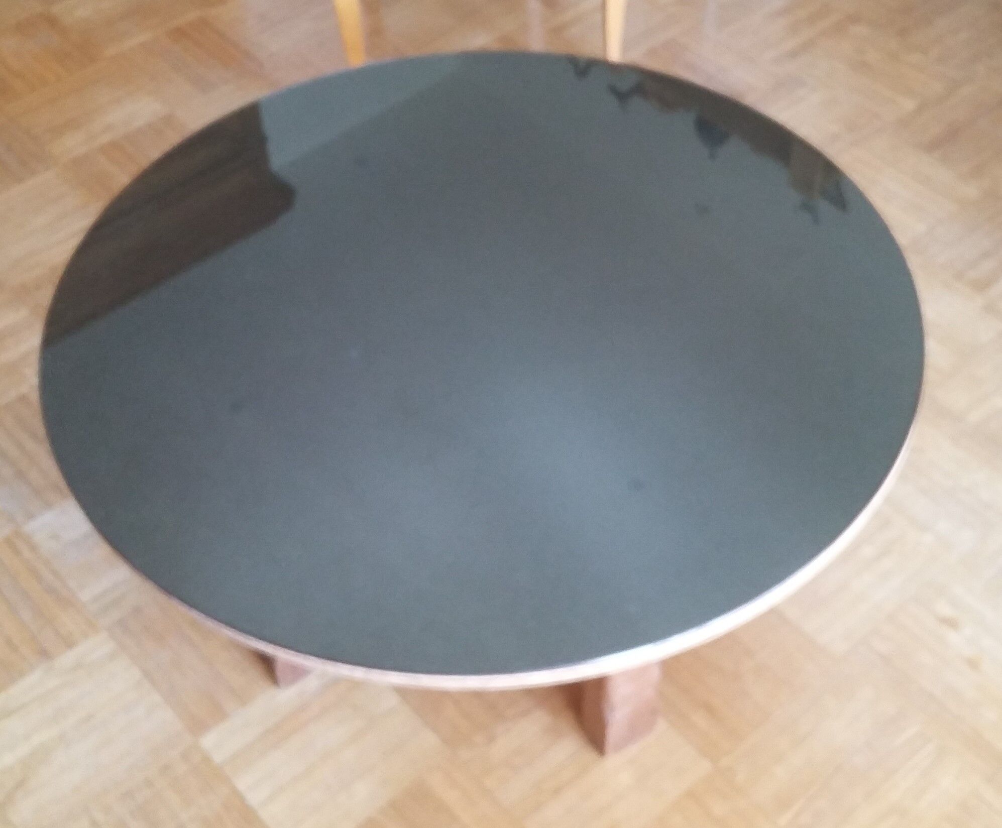 Coffee table glass and wood