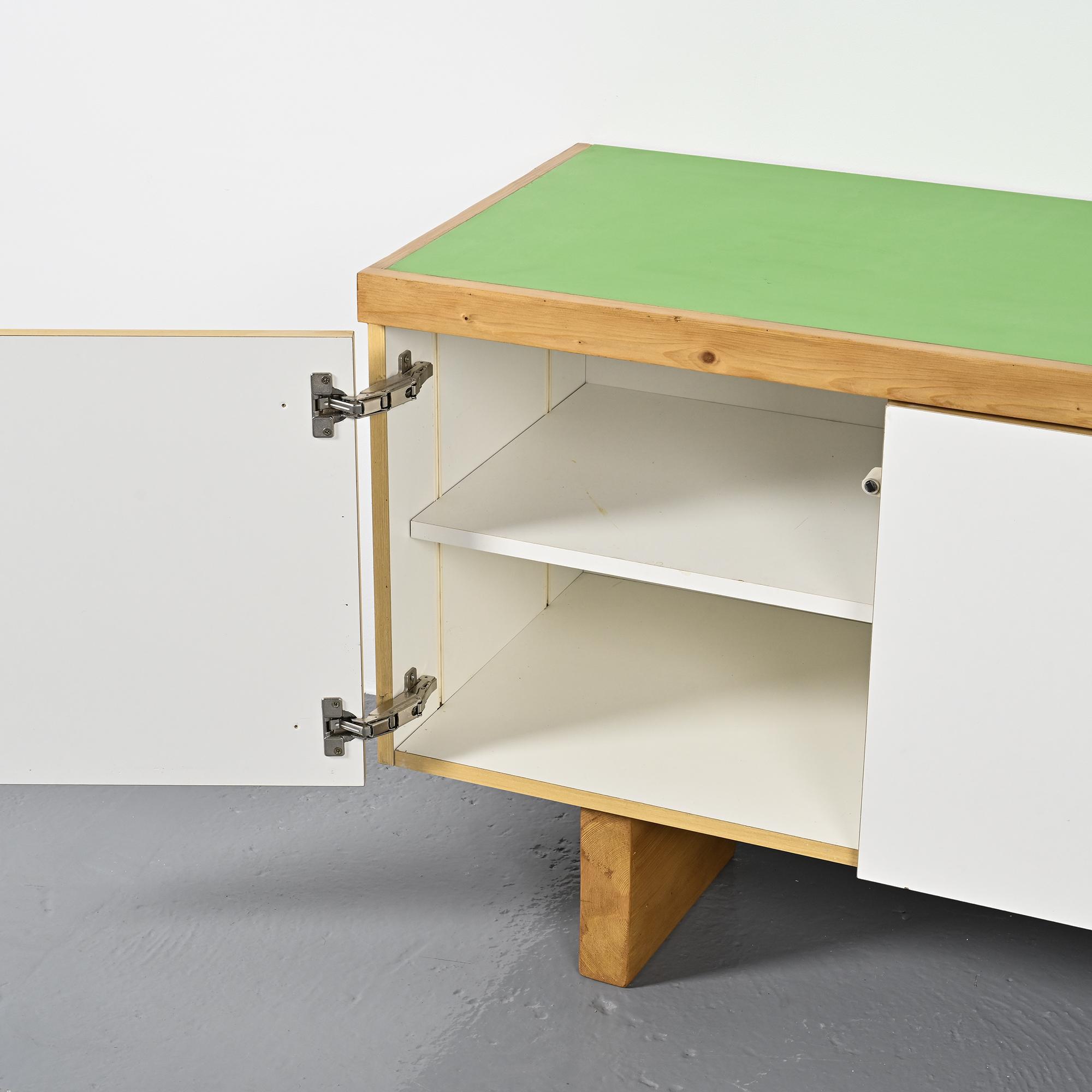 Bahut Charlotte Perriand Les Arcs, 1973-1976