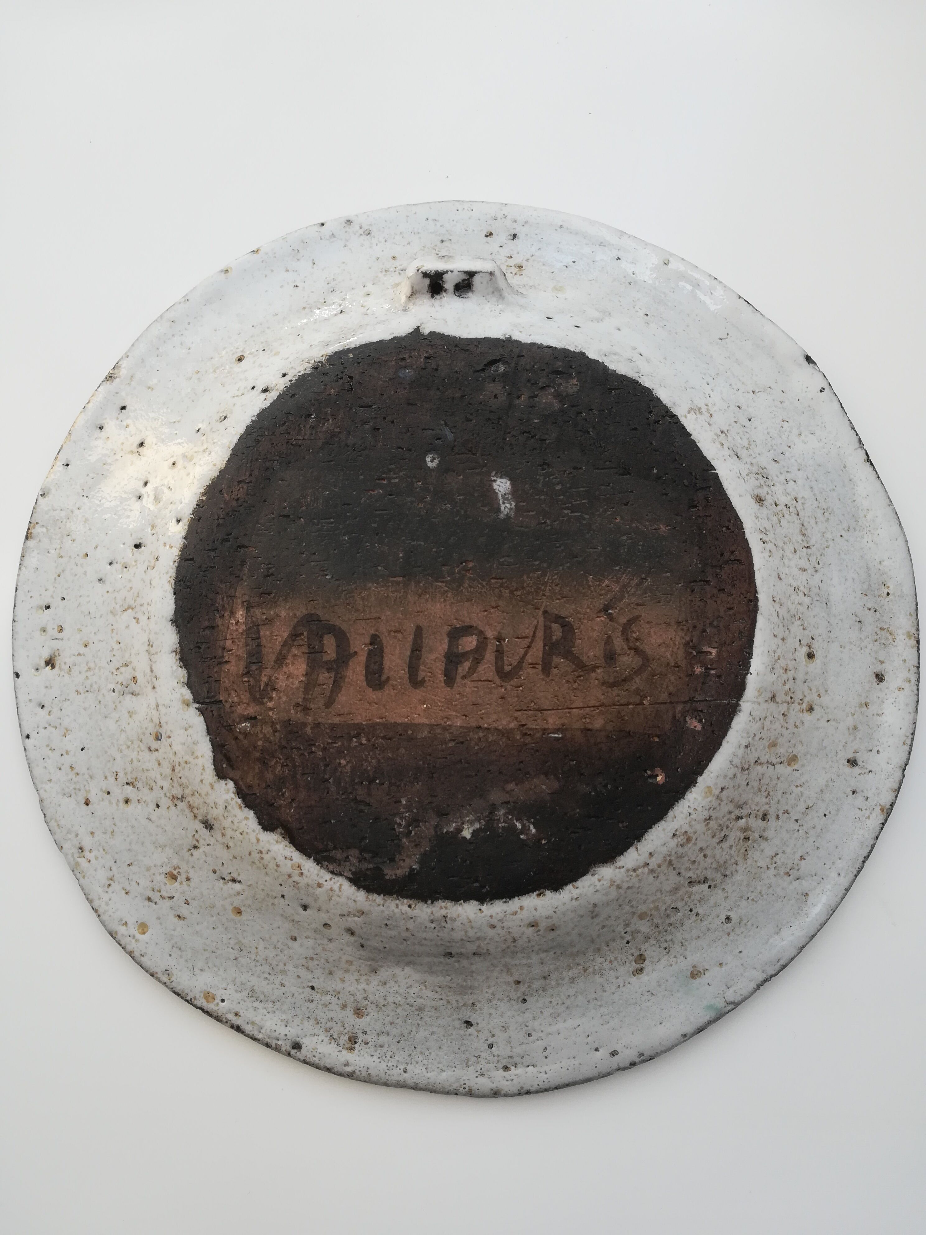 Vallauris sandstone dish