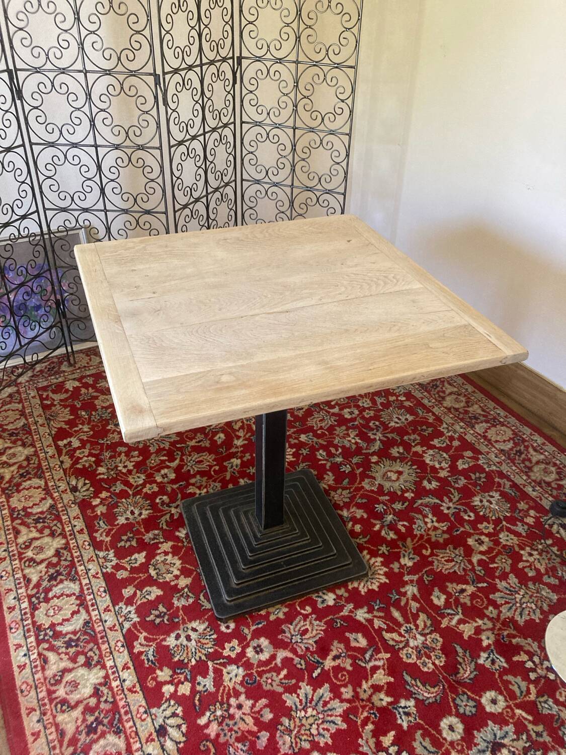 Bistro table