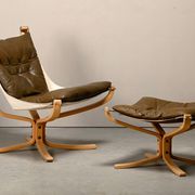 Sigurd Ressell Falcon Chair with Ottoman in brown leather for Vatne Møbler