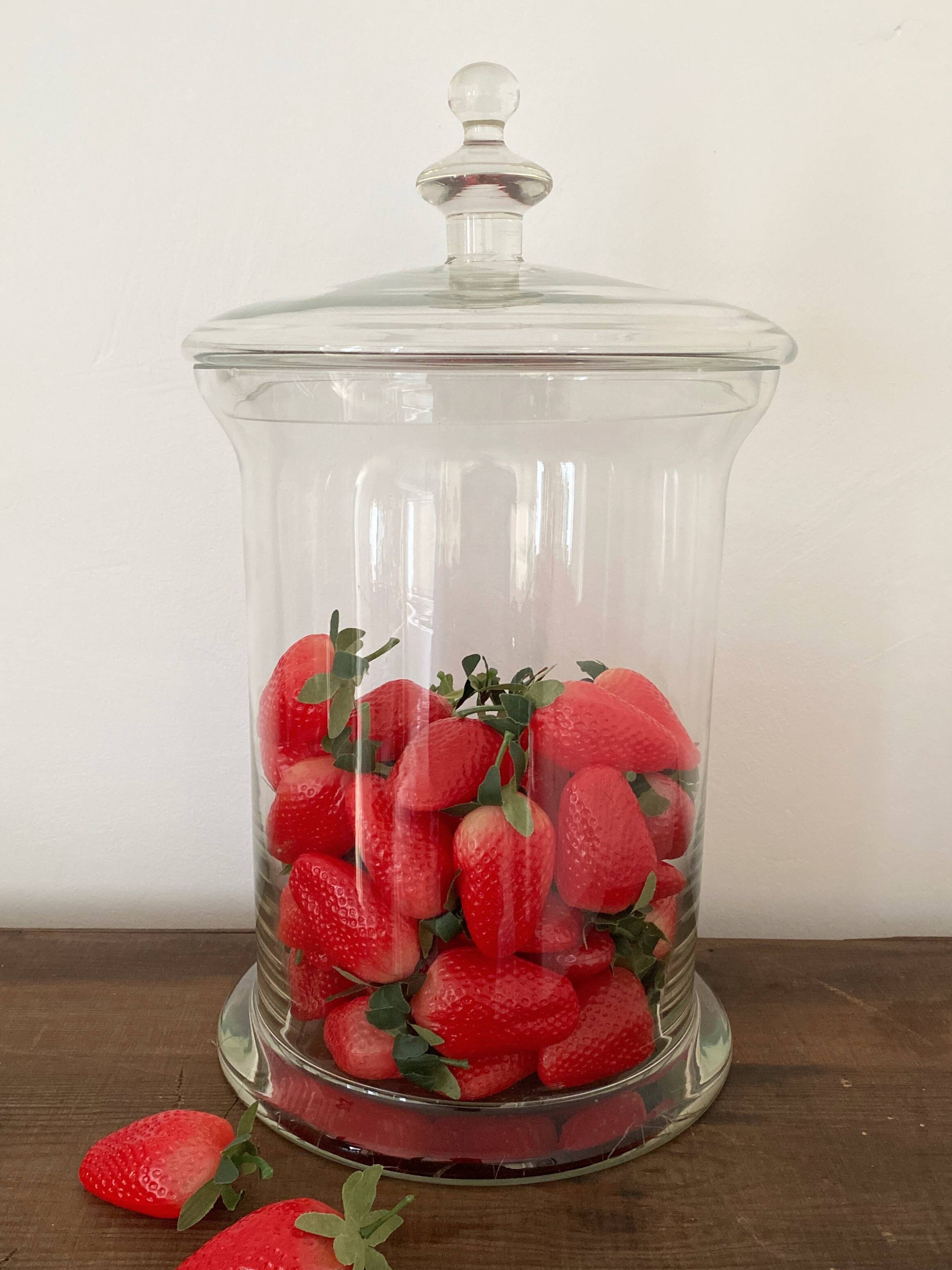 Candy box, pharmacy pot, pot with vintage glass lid Diameter 22.5 cm