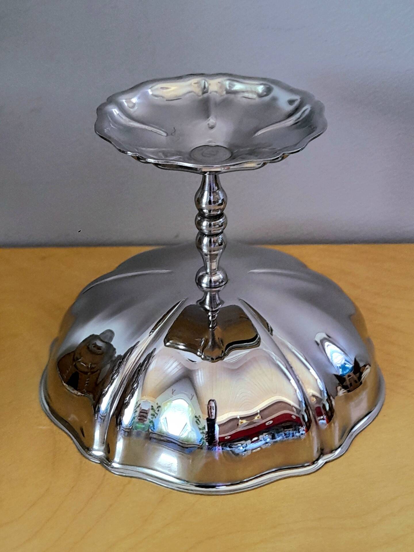 Ice cream/dessert bowls in stainless steel