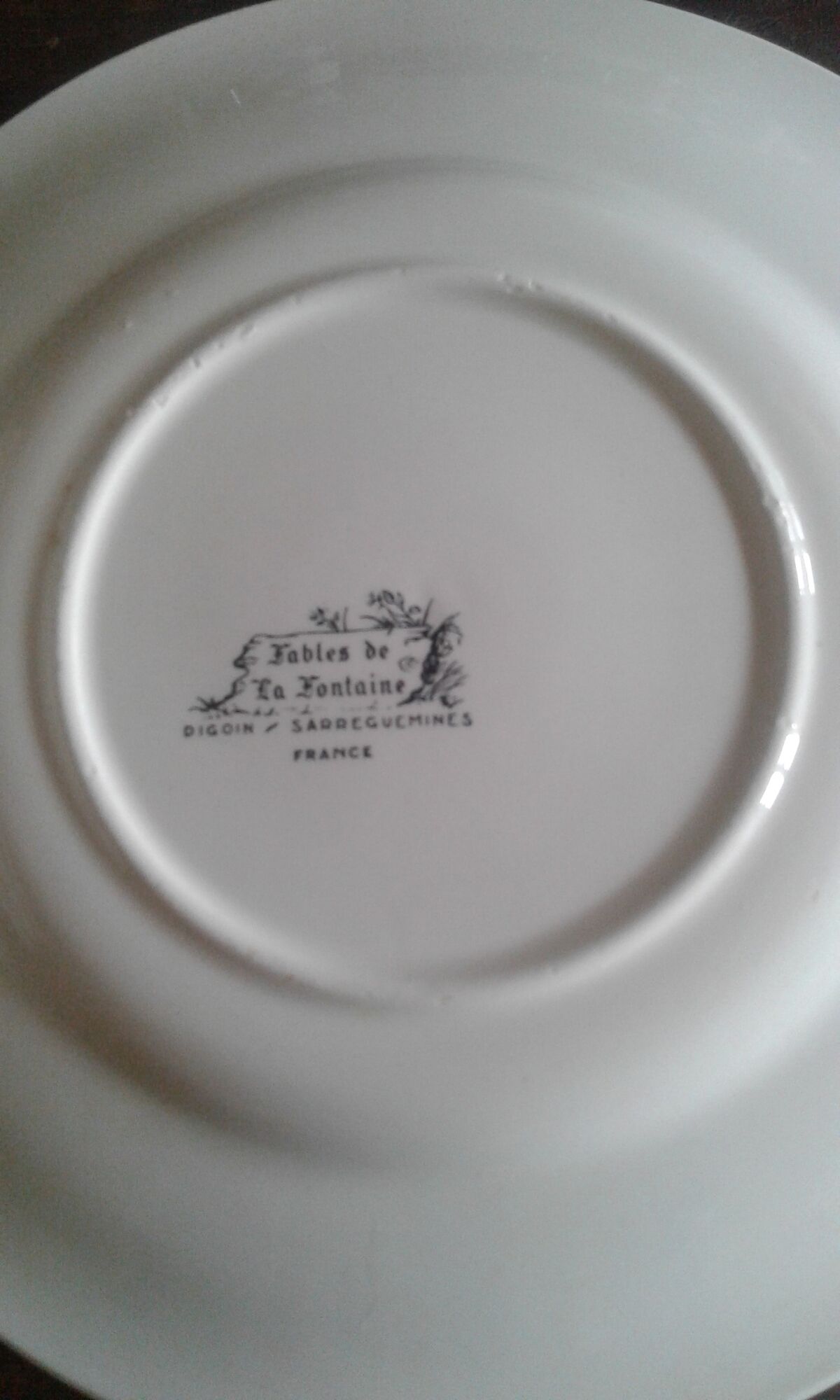 Six plates for dessert Fables de la Fontaine Digoin Sarreguemines