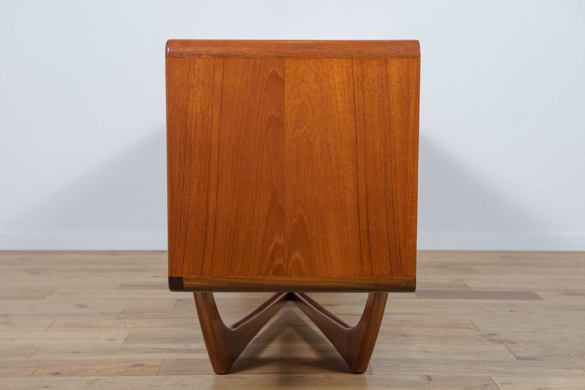 British teak sideboard, by  Beithcraft ,1960s