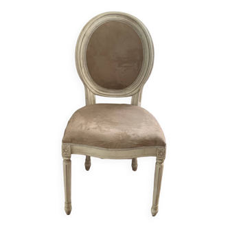 Chaise médaillon