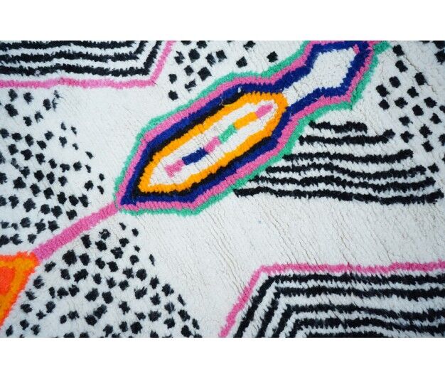 Colorful Berber carpet 307x203cm