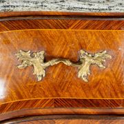 Domed chest of drawers in green marble brass marquetry from Germany