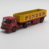 SAVIEM JL20 et sa remorque Pinder 1/64ième