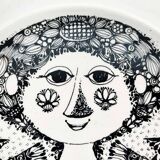 Modern Danish Flora bowl from the mid-century by Bjørn Wiinblad for Nymölle, Denmark, 1960s.