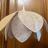 Suspension petals vintage flower