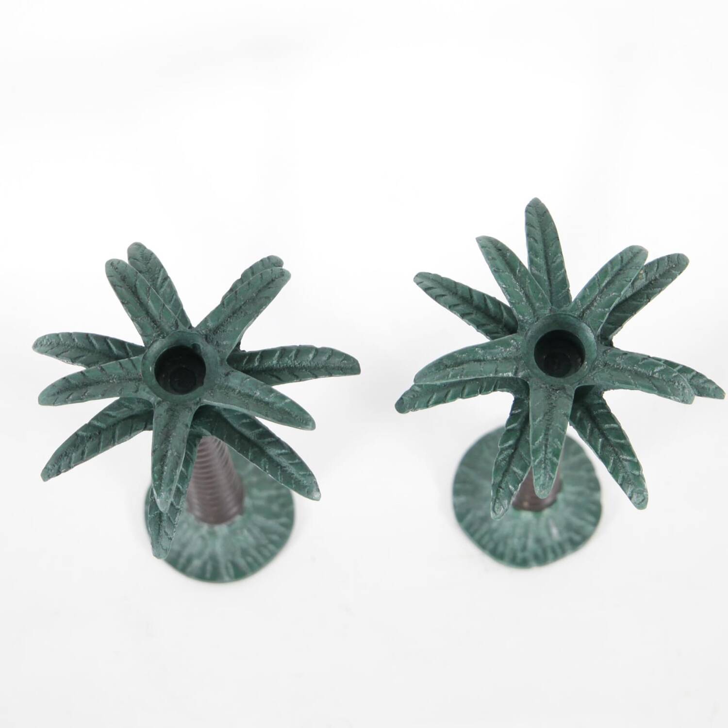 Lot de bougeoirs en laiton