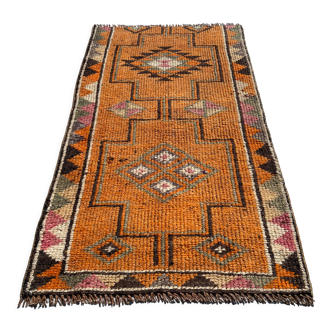 Vintage kurdish herki rug , 156 x 88 cm