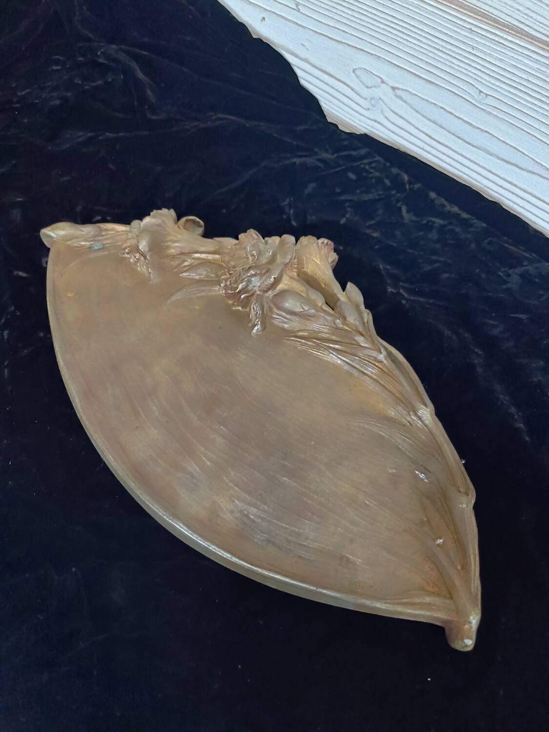 Bronze catchall tray