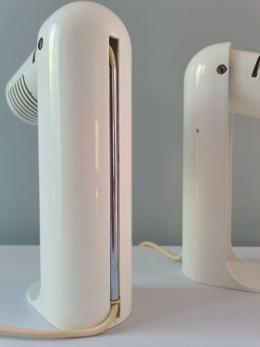 Pair of Italian lamps Flip Top by Richard Carruthers