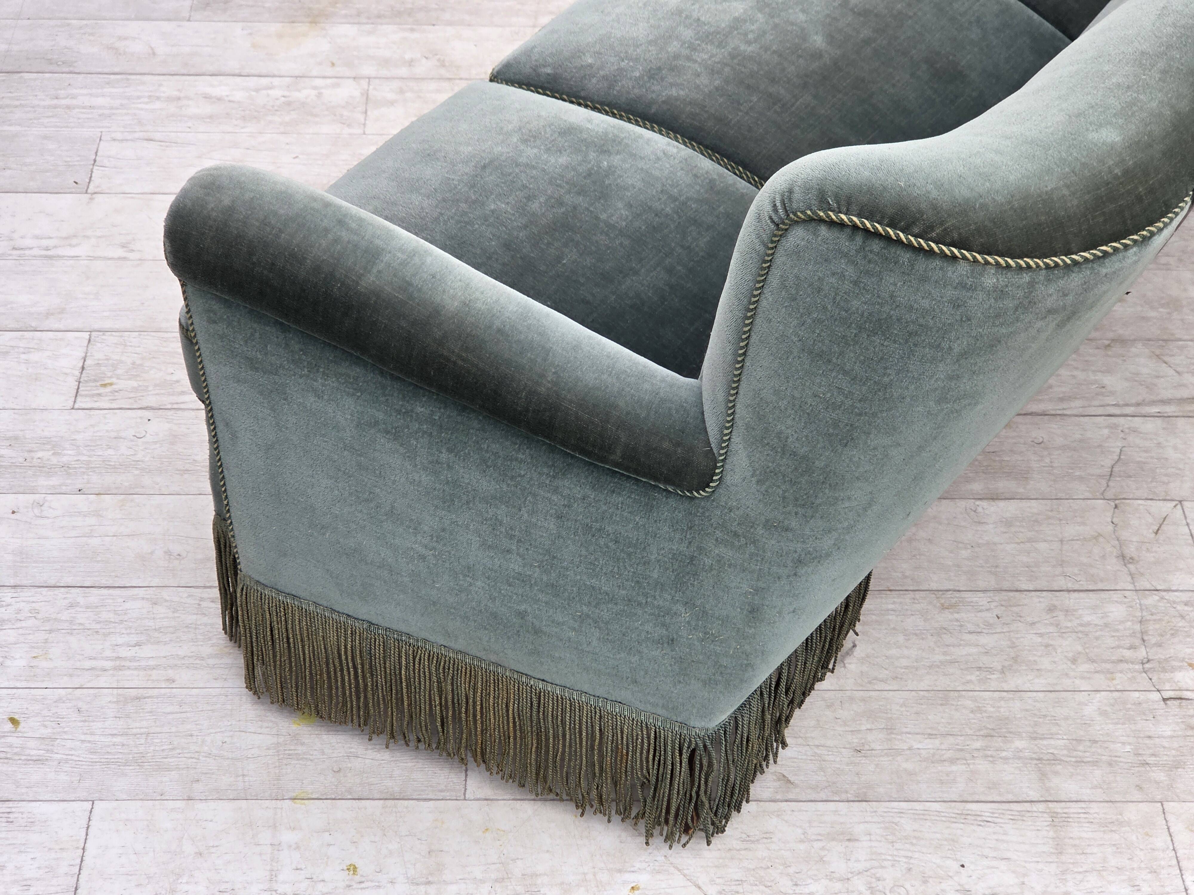 1960s, 3-seater Danish sofa, green furniture velour.