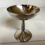 6 footed bowls with a silver metal ice frieze