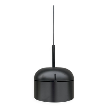 Suspension noire conçue par Arnold Berges pour Staff Leuchten, 1970.