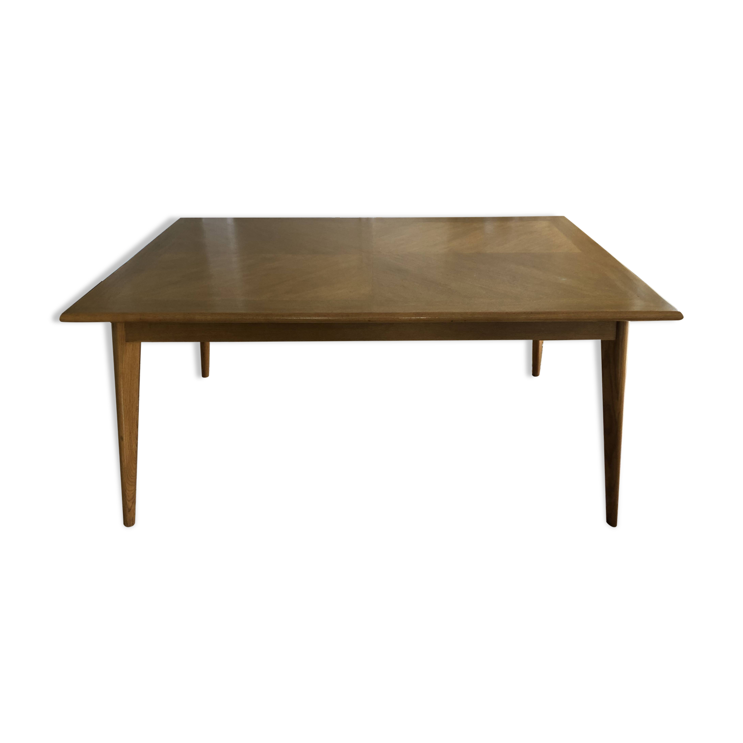 Compass leg table
