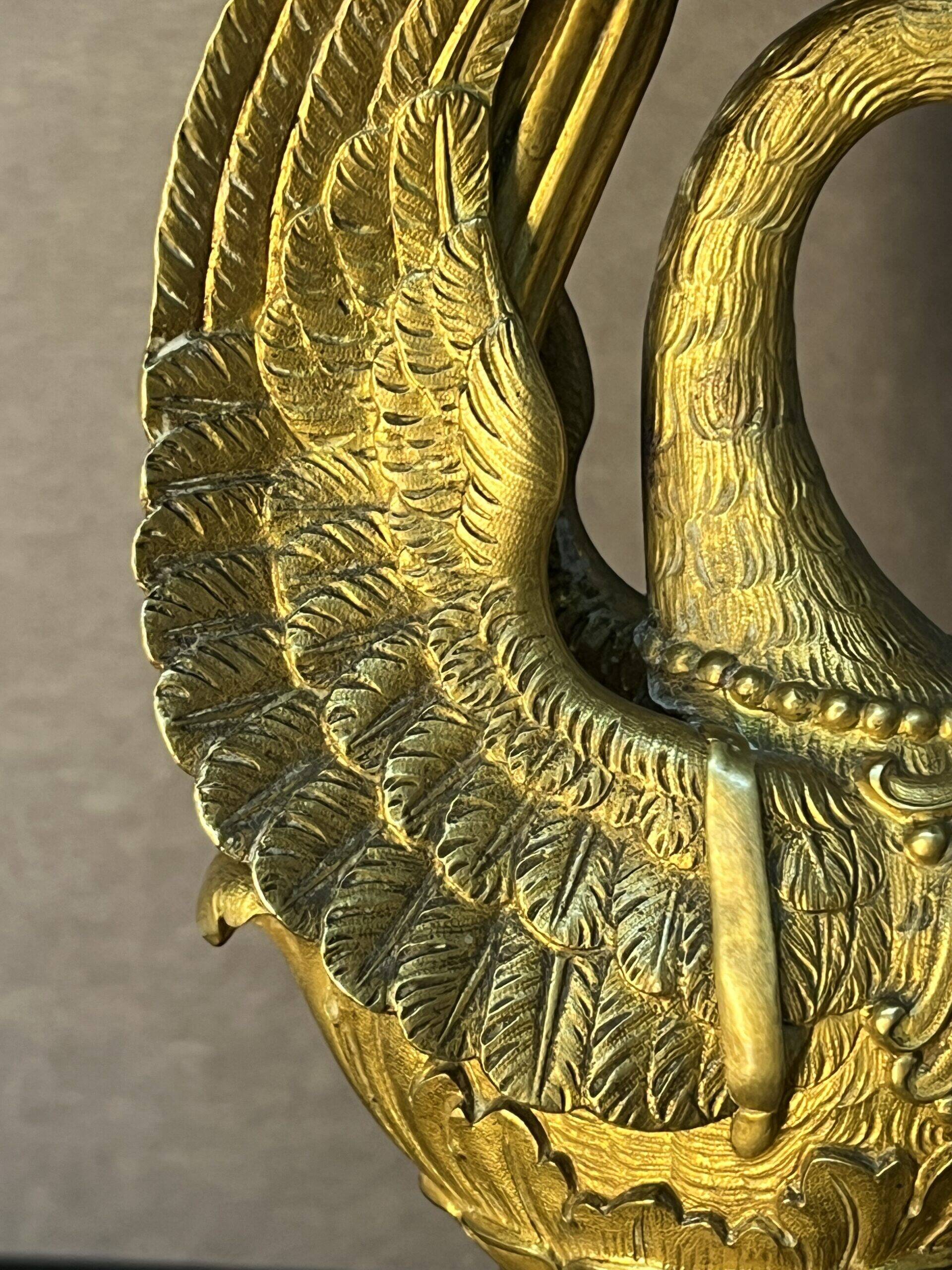 Très belle et ancienne coupe Empire DLG de Pierre-Philippe Thomire, décor de cygne