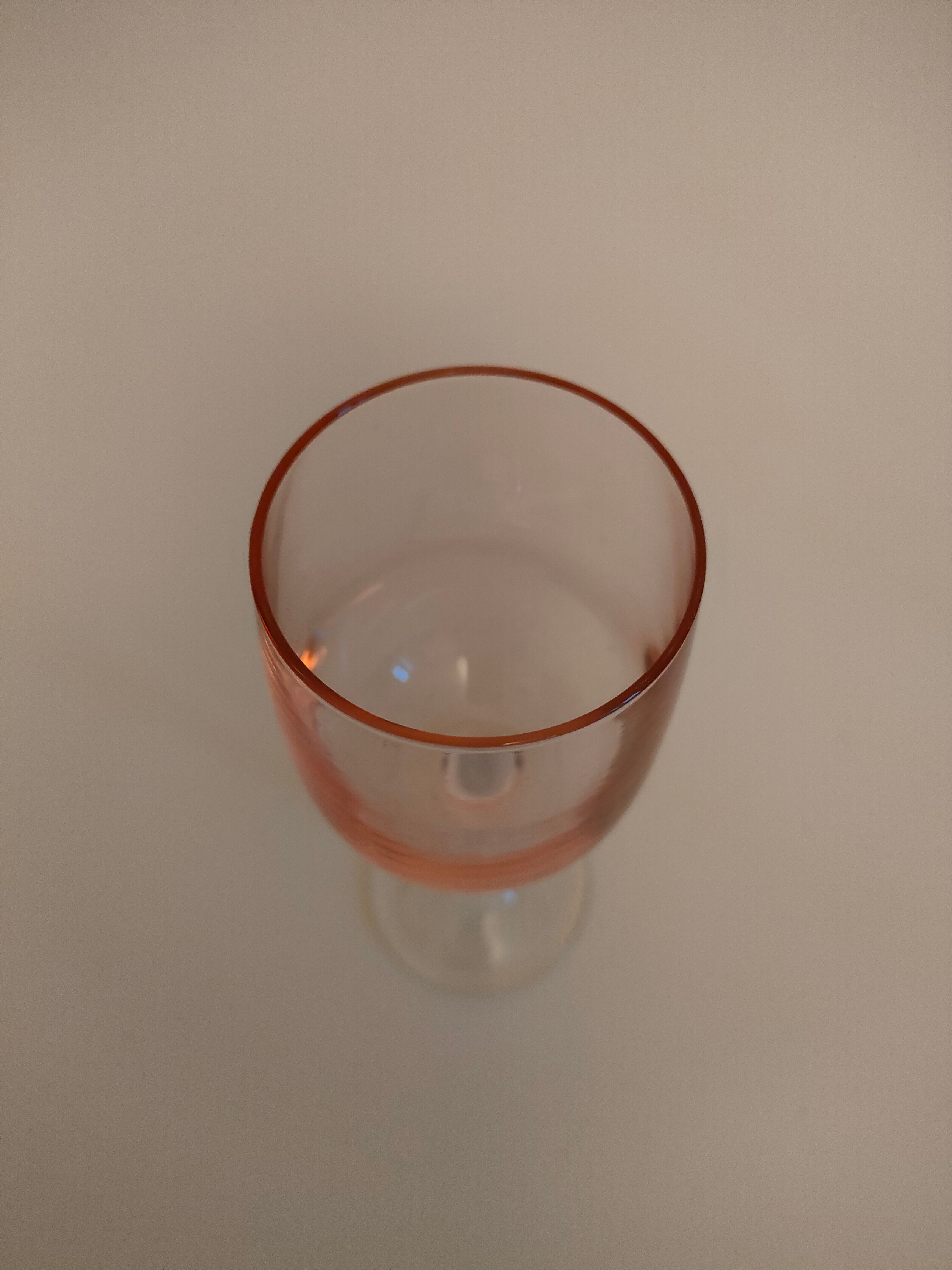 6 glasses on foot luminarc