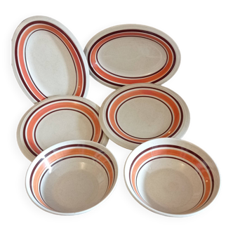 Set of 6 vintage shaped dishes