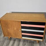 Buffet de Jiri Jiroutek pour Interior Prague