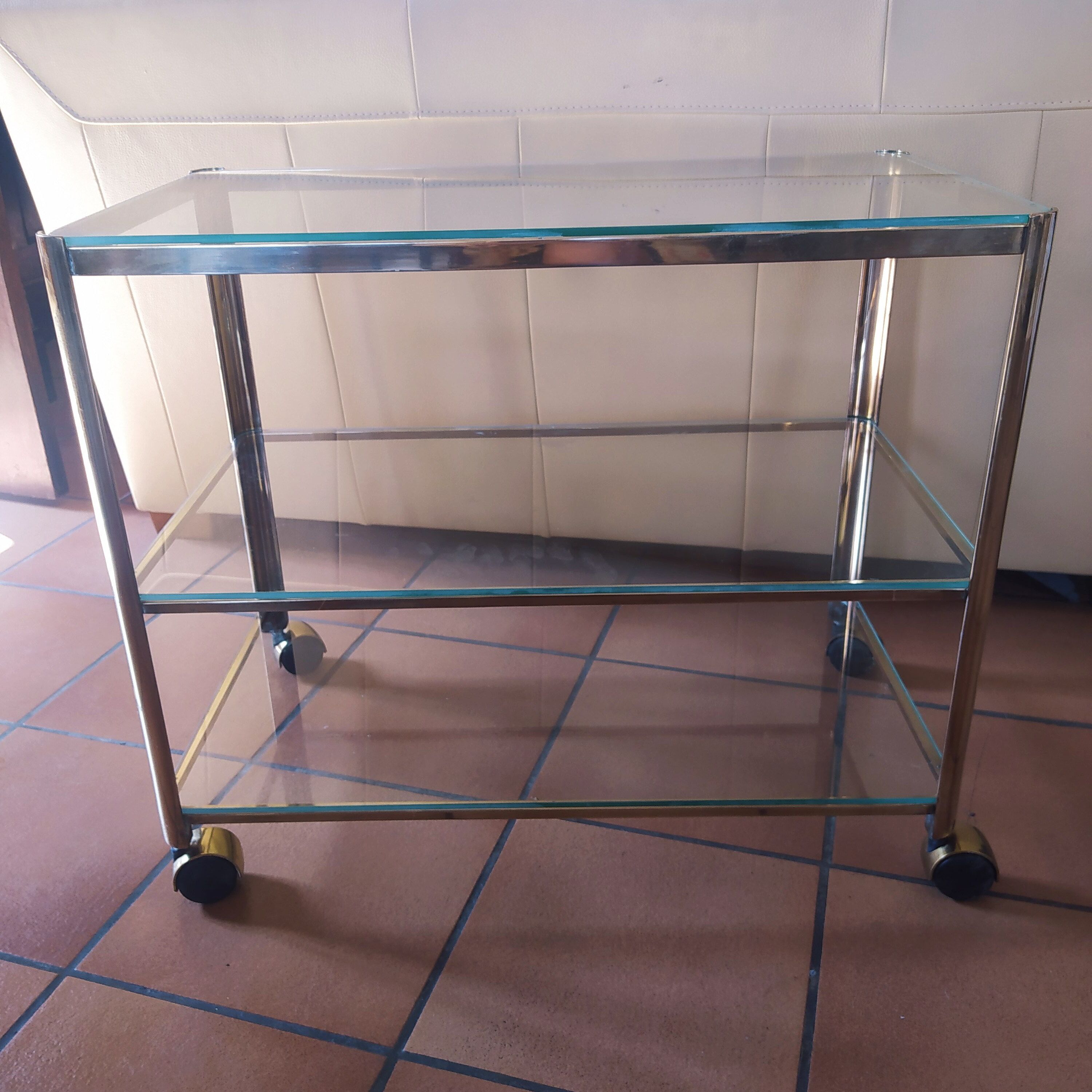 Broncz table in gilded brass