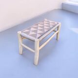 Tamo Bench