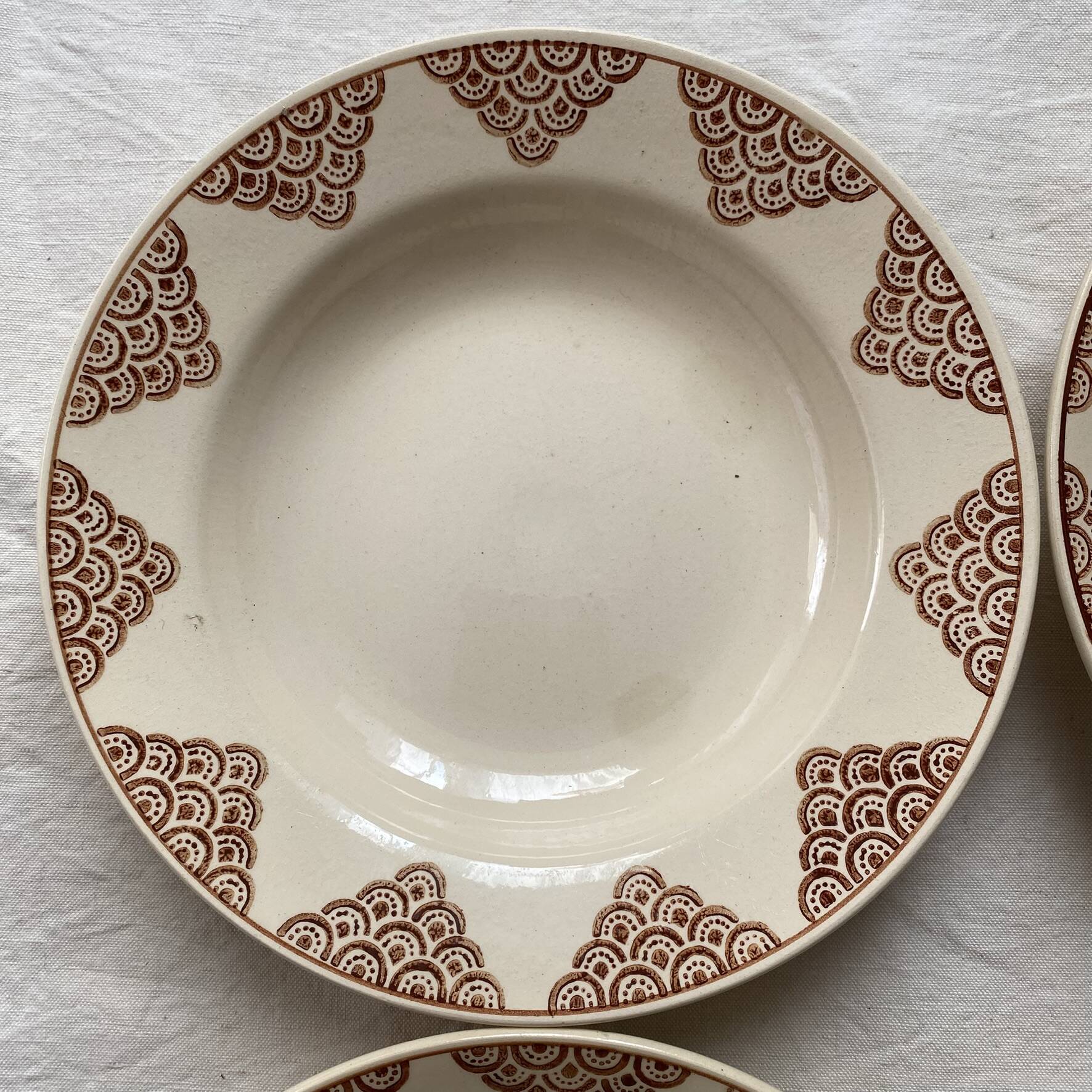 St Amand deep plates, 1930s