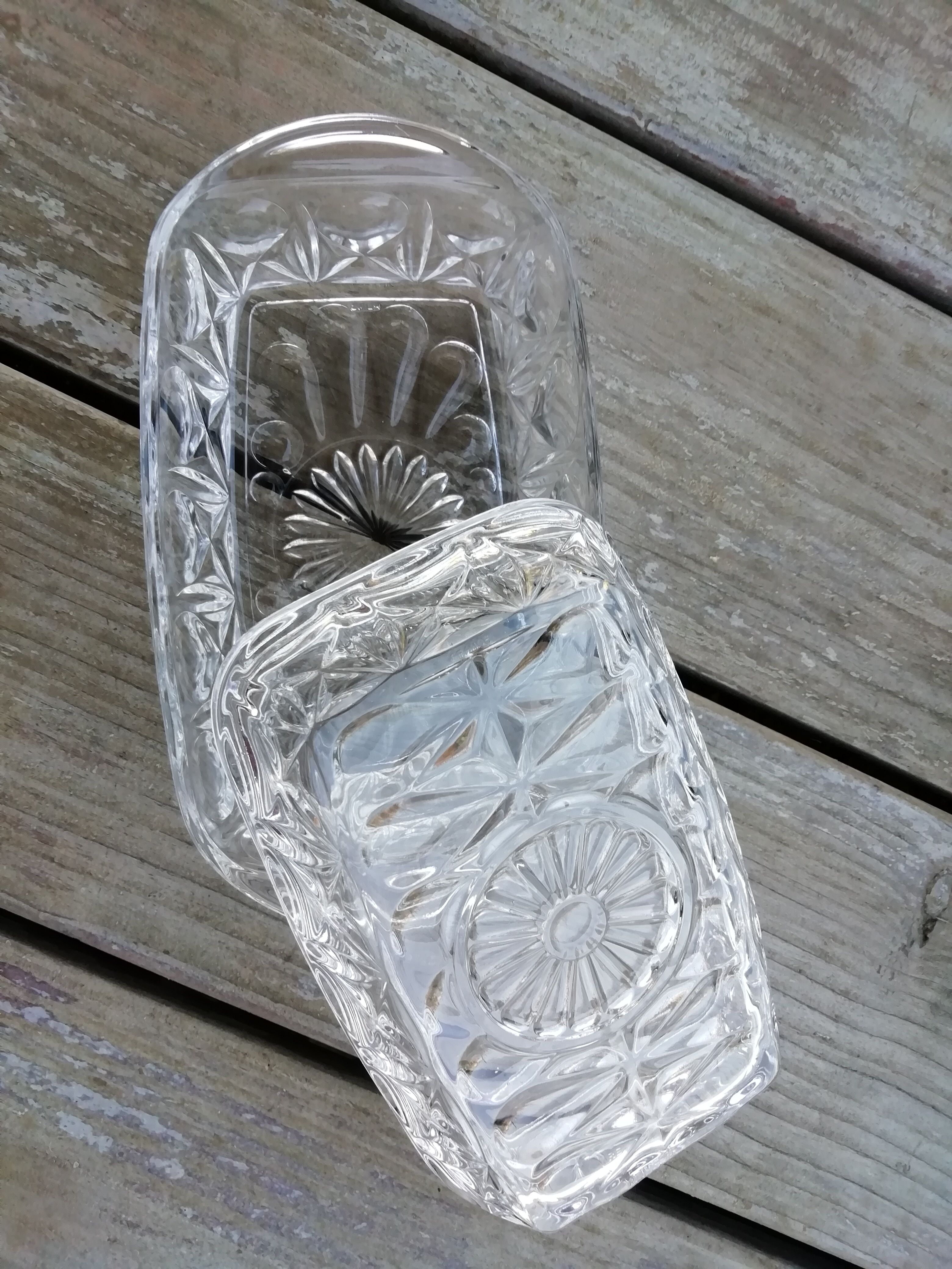 Beurrier en verre de Reims