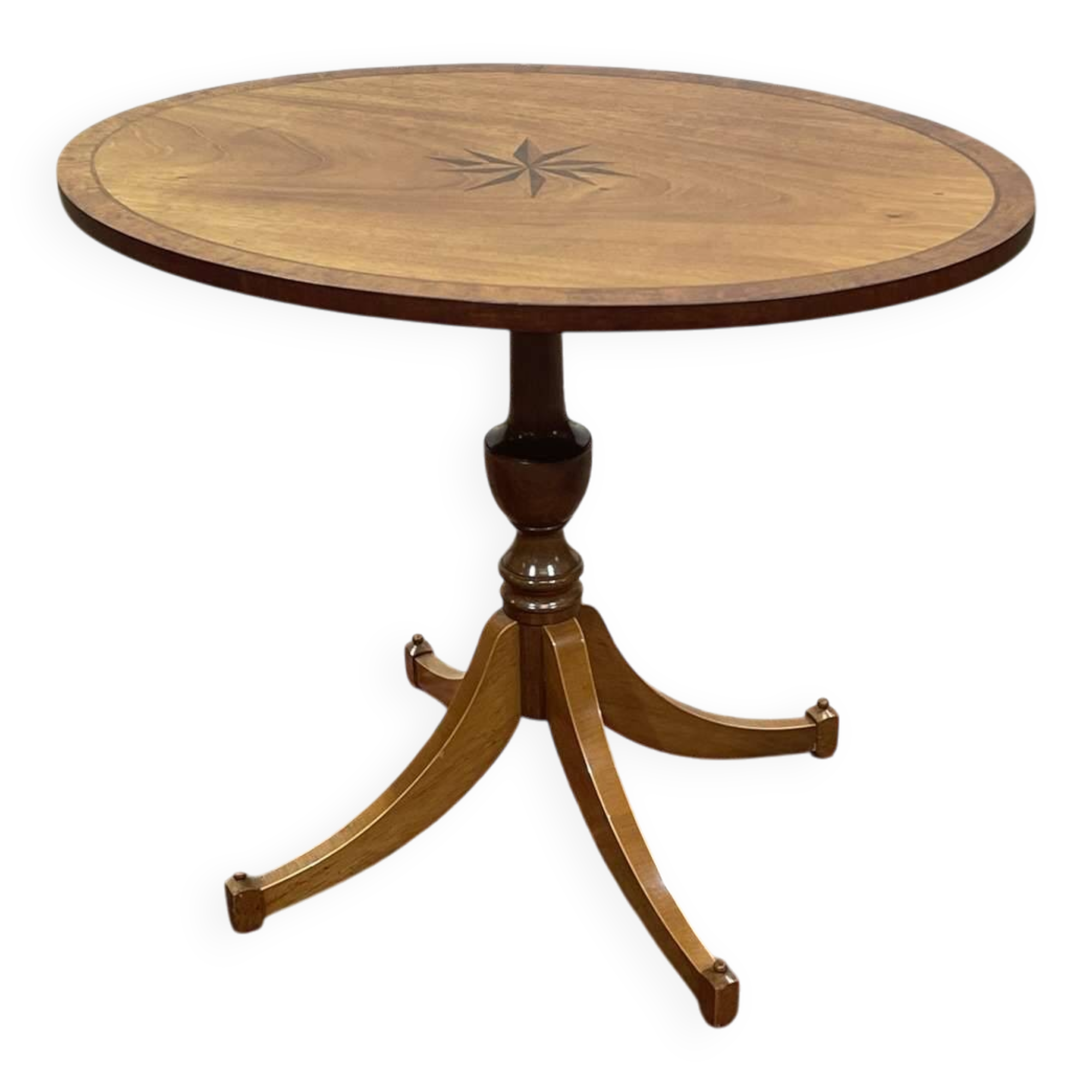 Oval English side table from the 1950s in mahogany