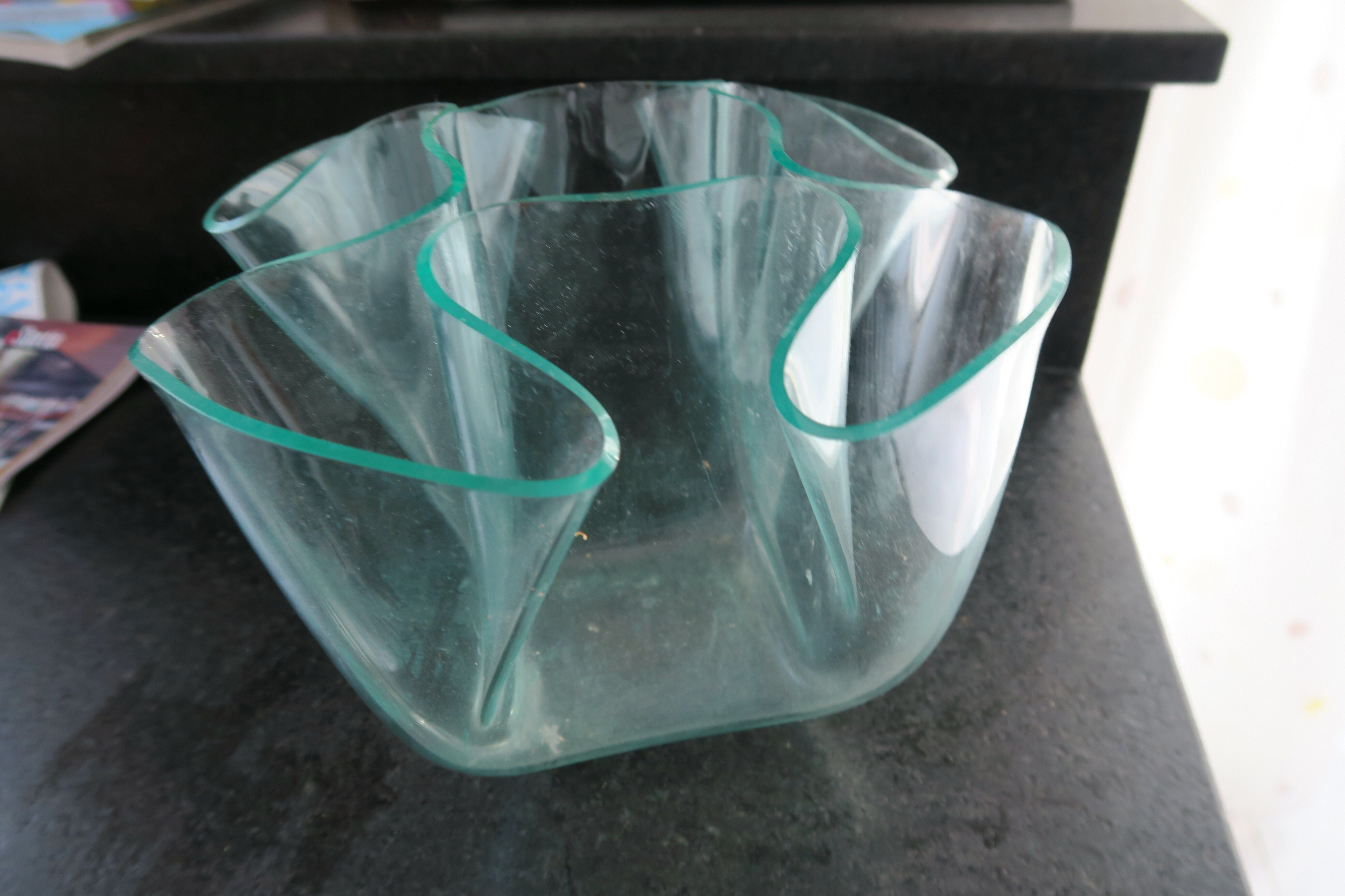 Plexiglass vase 1970 shape handkerchief 5 compartments 21 cm x 17 high