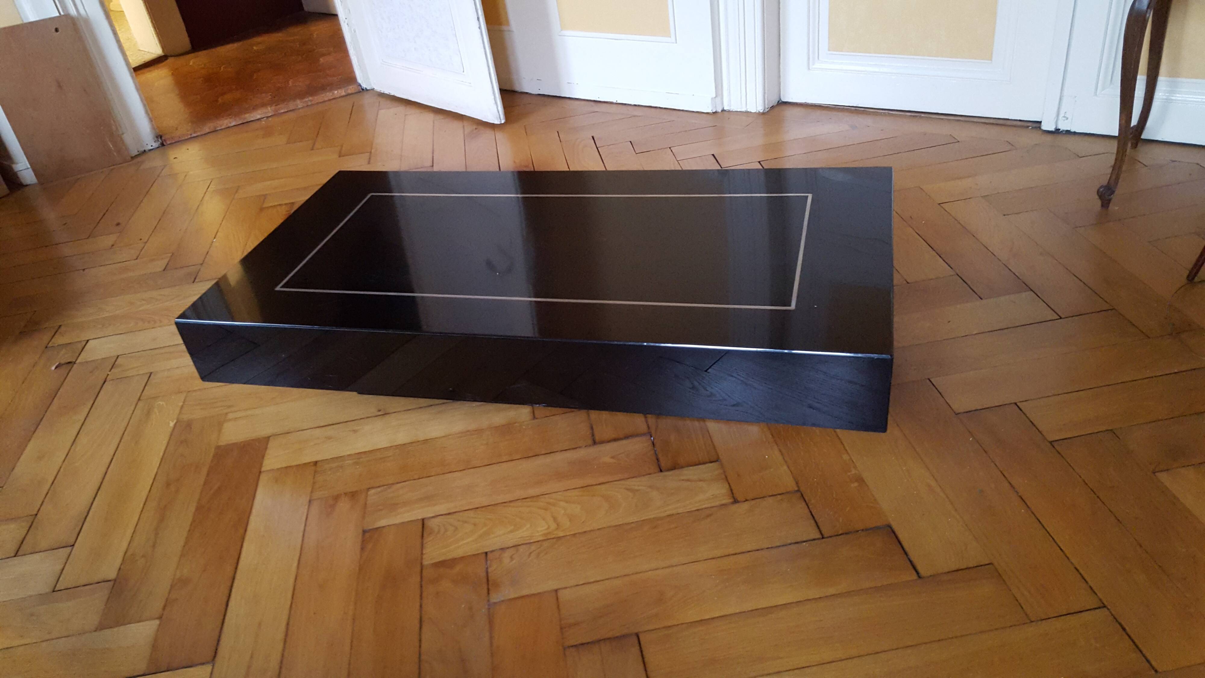 Vintage black lace-up table 70