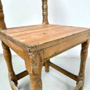 Chaise ancienne suédoise de style gustavien en pin du XVIIIe siècle