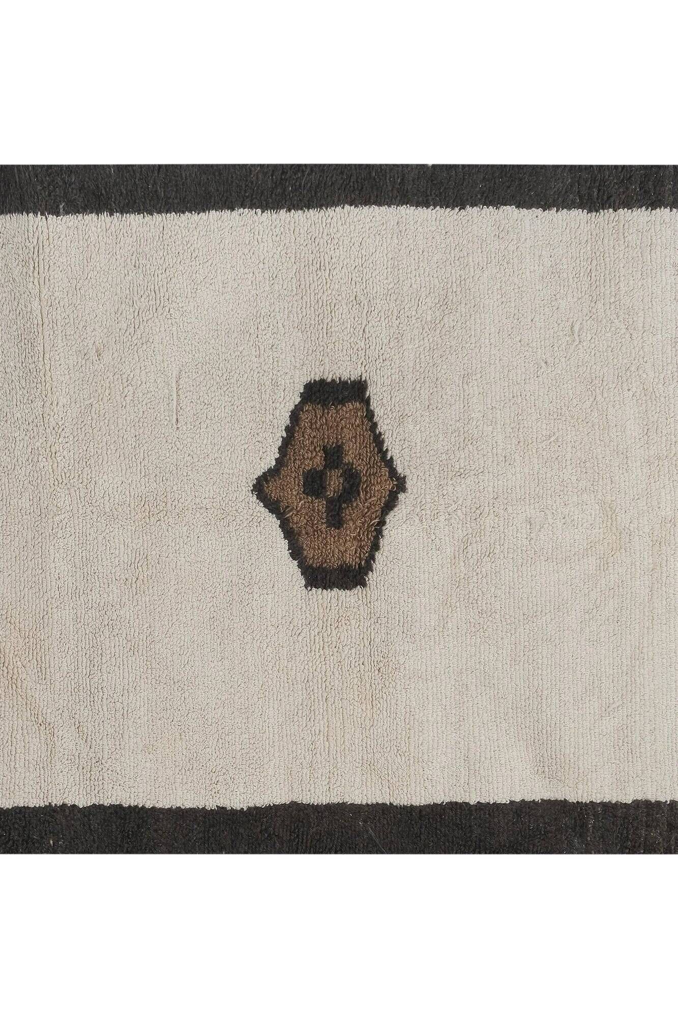 Vintage Turkish handmade rug 142x213 cm