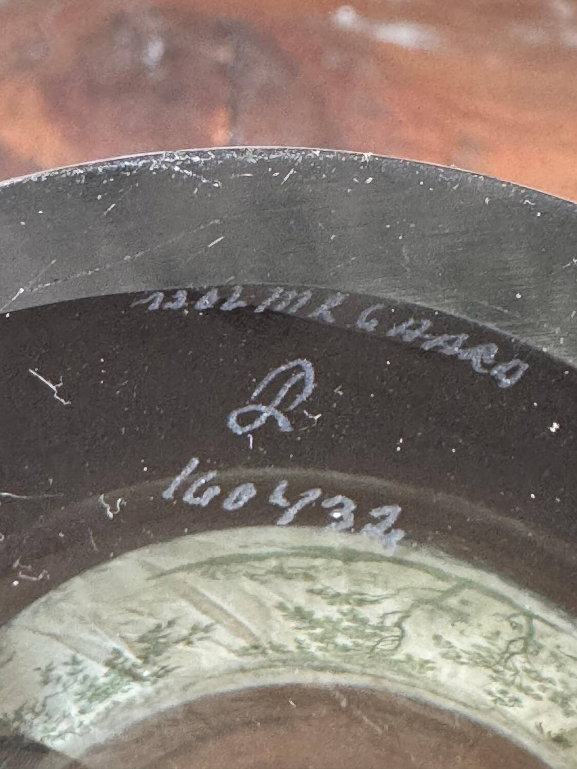 Large asymmetrical bowl designed by Per Lütken for Holmegaard