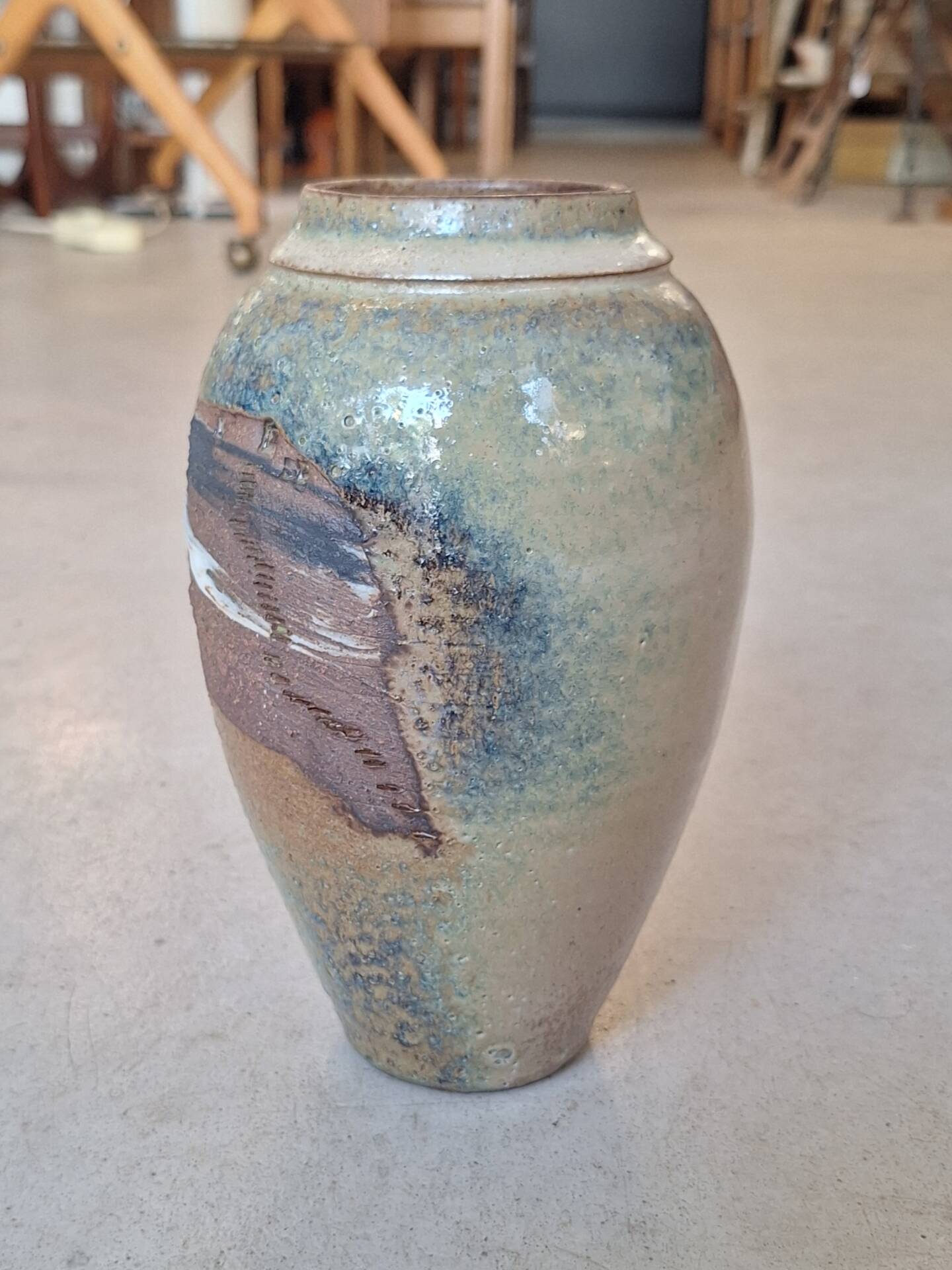 Ceramic vase by Nadia and Alain Pinel