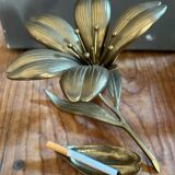 Cendrier fleur laiton