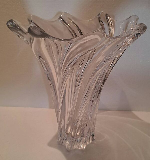 Vase en cristal signé Art Vannes France h 32 cm