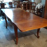 Dining room table