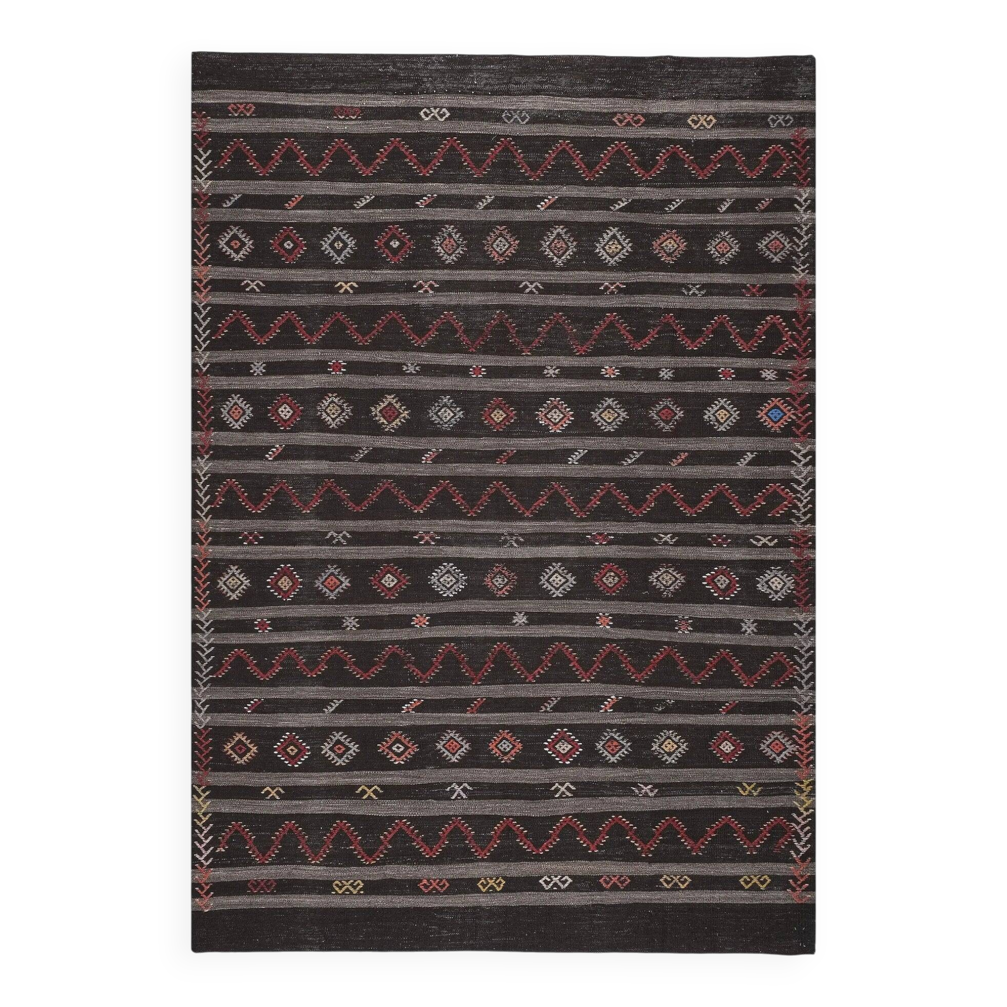 Vintage Turkish kilim, handwoven, 227x324 cm.