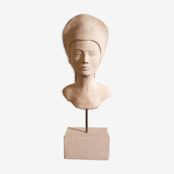 Woman bust in plaster