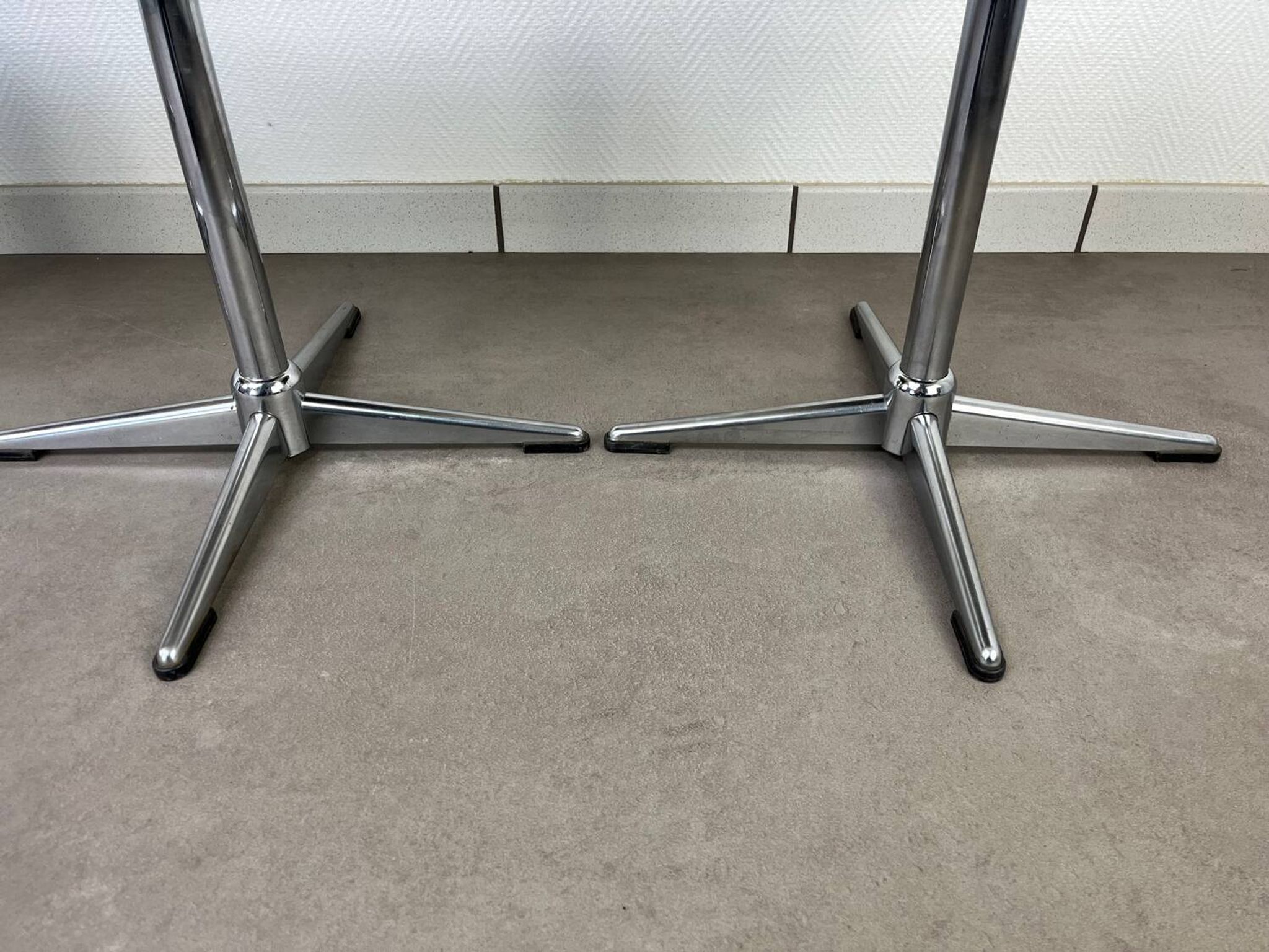4 chaises Space Age, coque années 70 pour Lockhausen